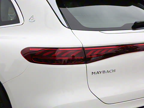 2025�� EQS 680 ���ݰ�