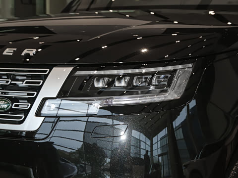 2026�� 3.0 L6 400PS AB�����