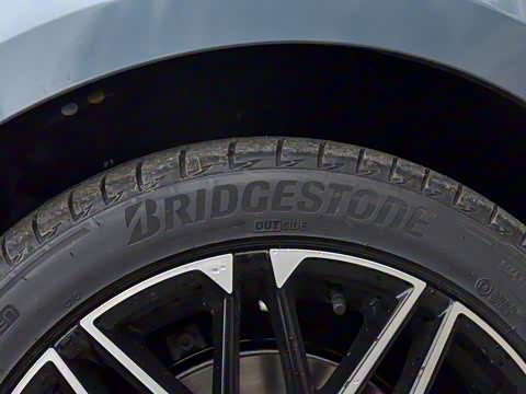 2025�� EV �Ǽݰ� 635KM�콢��