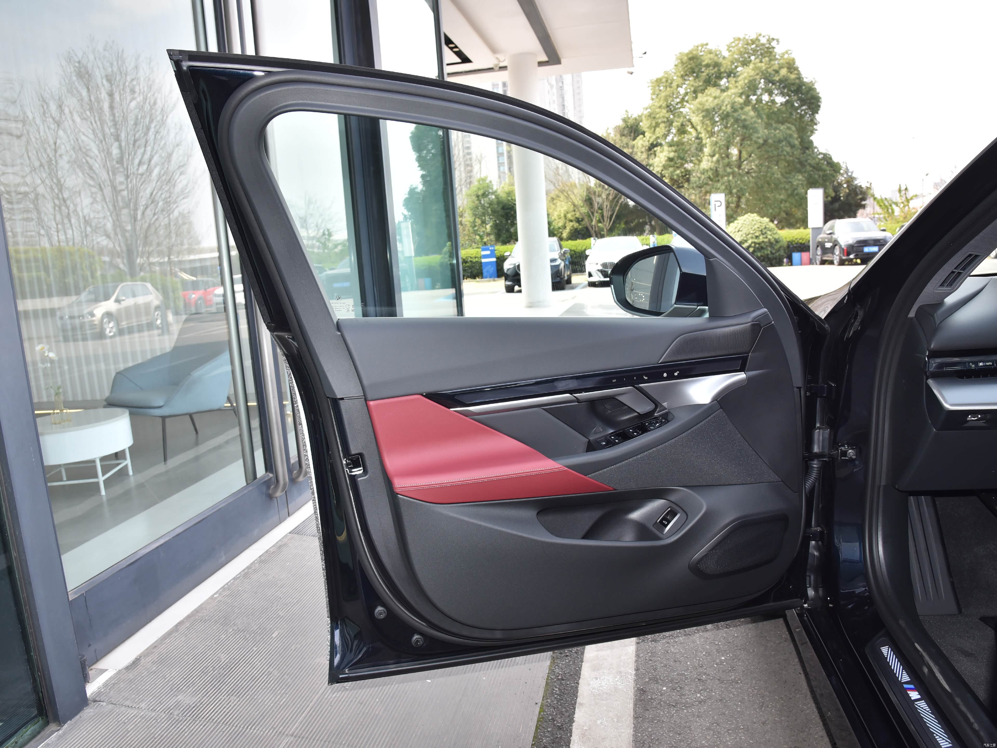 BMW i5, миниатюра 23