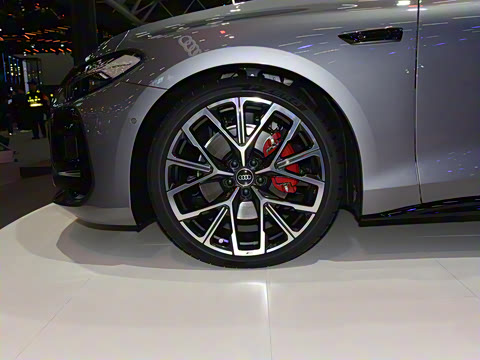 2026�� TFSI quattro 200kW �콢������