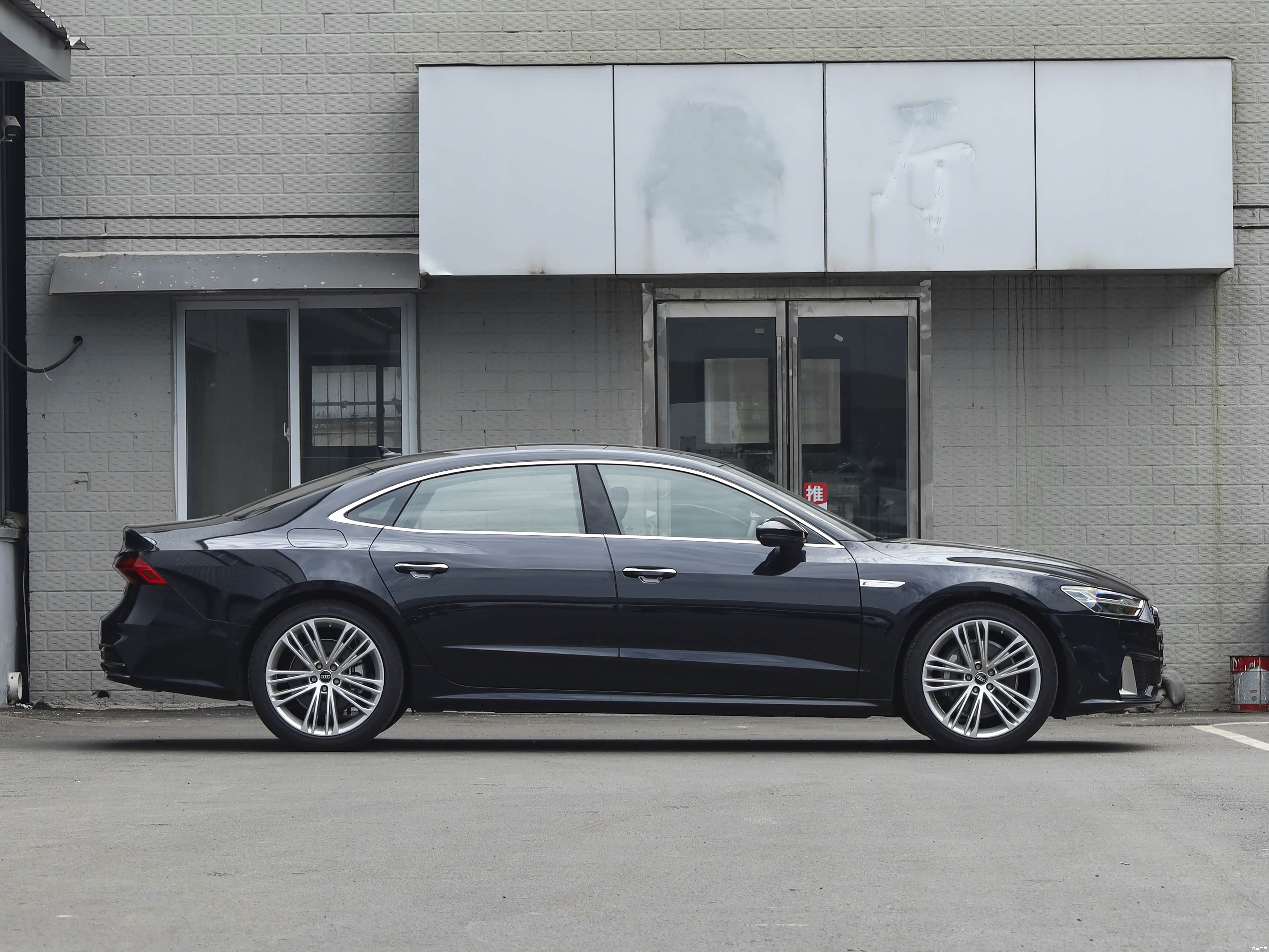 Audi A7L, миниатюра 8