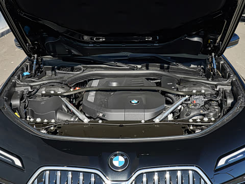 2026�� 735Li M�˶���װ