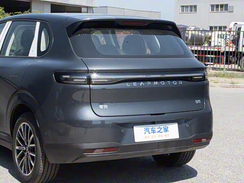 2025�� 600������