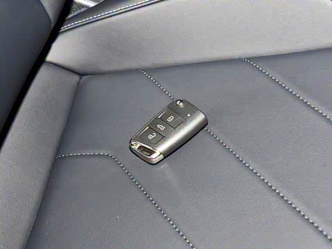 2026�� ���� 300TSI ������