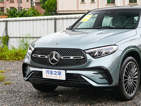 2025�� �Ŀ� GLC 300 4MATIC ����SUV