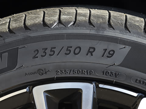 2025�� 185KM�����