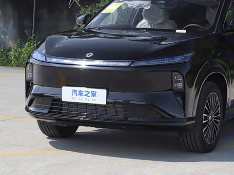 2025�� 185KM�����