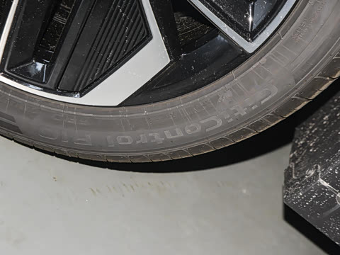 2026�� 550Ultra��ΪǬ��ADS SE��