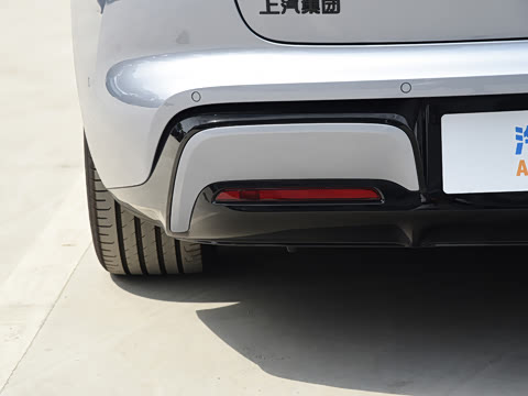 2026�� Max