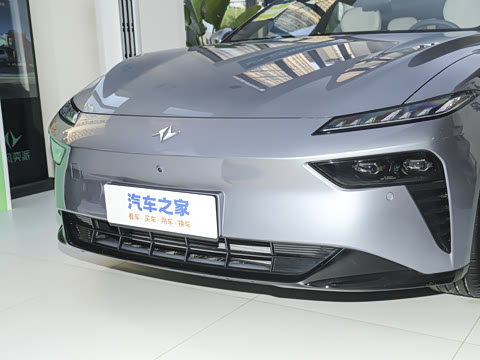 2025�� ���� 230ProѲ����