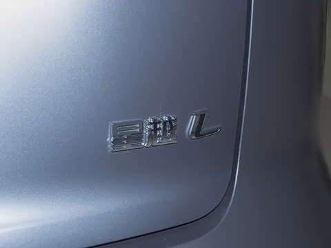 2025�� ������ 2.0TD �Զ����ǰ�