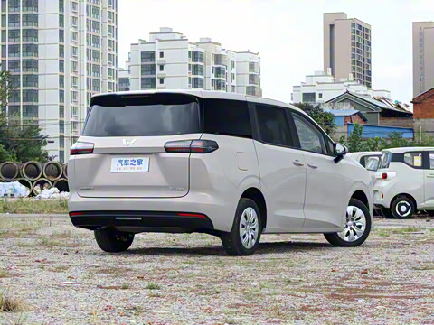 2025�� 1.5T 6MT ������