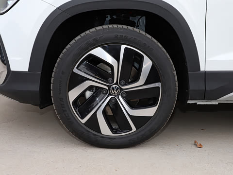 2026�� 300TSI �������°�