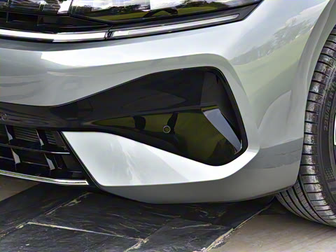 2026�� L 300TSI DSG ������