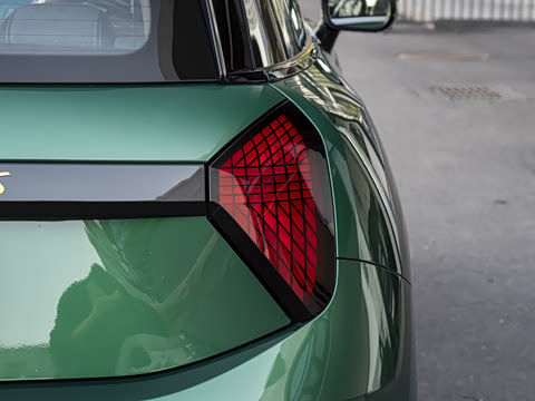 2026�� 463km COOPER SE ������