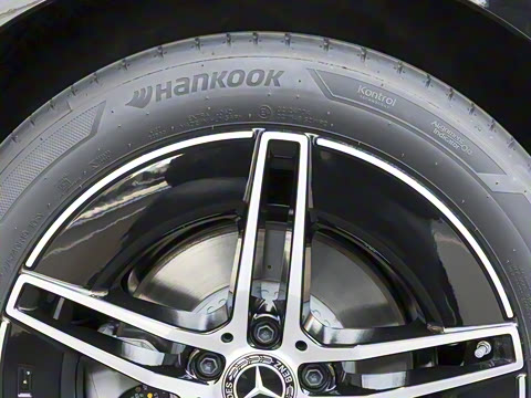 2026�� E 300 ʱ�����˶���