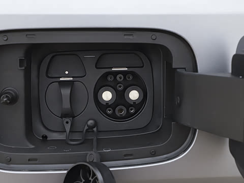 2026�� 211km XWD ��ΪǬ���Ǽ�