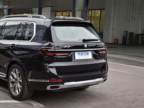 2026�� xDrive40i ���Ⱥ�����װ 7��