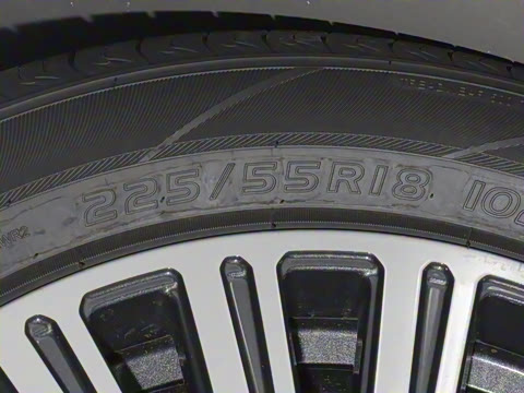 2025�� �Ŀ� MAX 2.0T �Զ������� ���� 7��