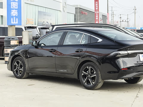 2026�� 1.6L CVT �����Ƽ���