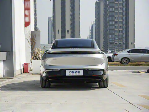 2025�� �����������Ǽݰ� 100kWh