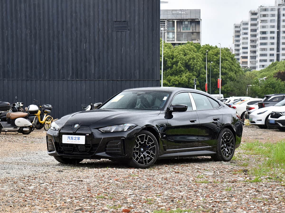 BMW i4 M