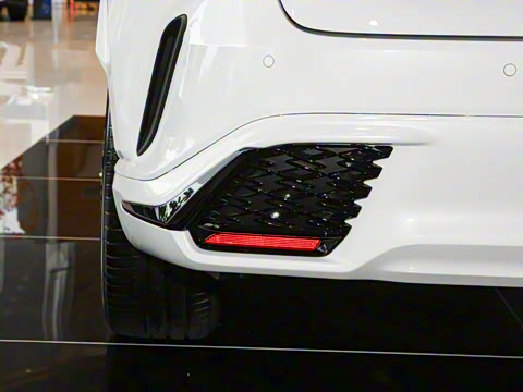 2026�� 500h ����F SPORT Performance