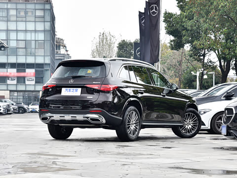 2026�� GLC 300 L 4MATIC ������ 7��