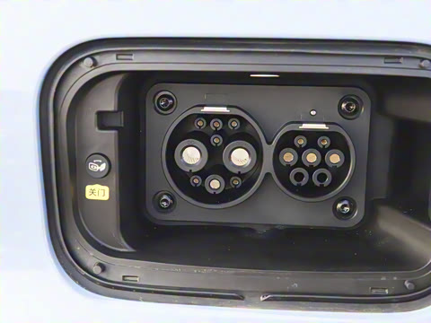 2025�� Ԫ�����а�