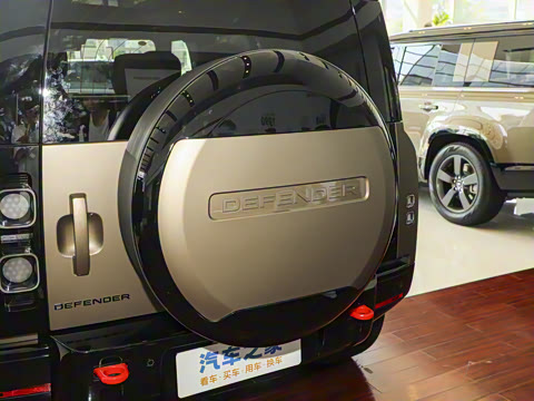 2025�� 110 3.0T P400 X