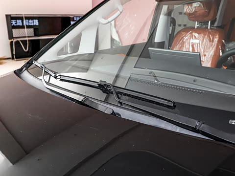 2026�� ���̰� 230����� 7��