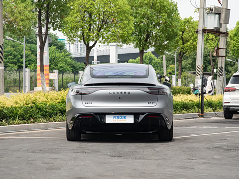 2026�� Max (896�߼����״