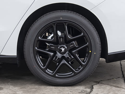 2026�� 535 MAX+�����
