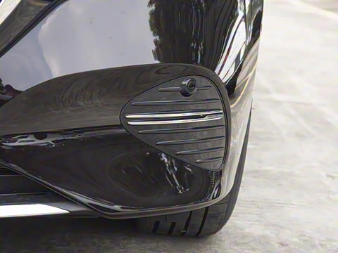 2025�� �Ŀ� E 260 L