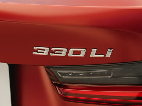 2026�� 330Li �����