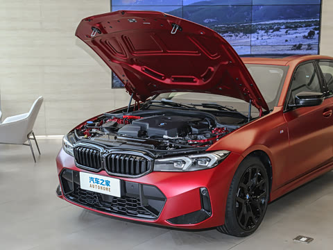 2026�� 330Li �����