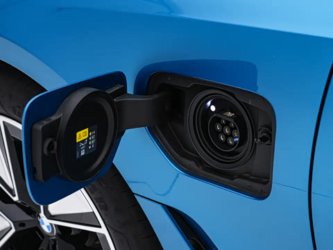 2026�� �Ŀ� eDrive 40L ��ҹ��װ