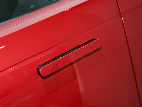 2025�� 400PS Dynamic HSE