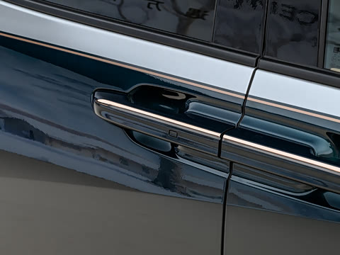 2027�� 2.0T ���������