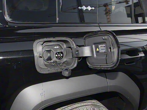 2025�� 210KM ��������Ultra��