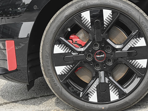 2026�� JOHN COOPER WORKS �ڱ��ر��