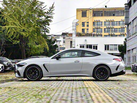 2025 Ŀ AMG CLE 53 4MATIC+ ܳ