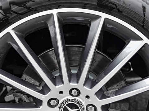 2025�� �Ŀ� GLE 450 4MATIC ������