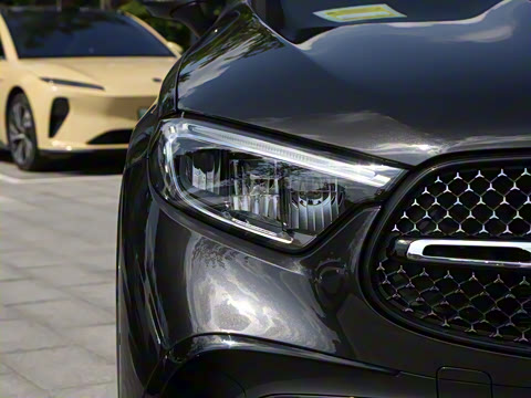 2026�� GLC 260 4MATIC ����SUV