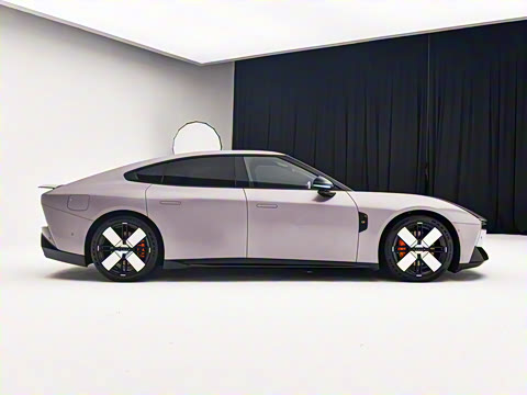 2025�� 750 ���������� Ultra