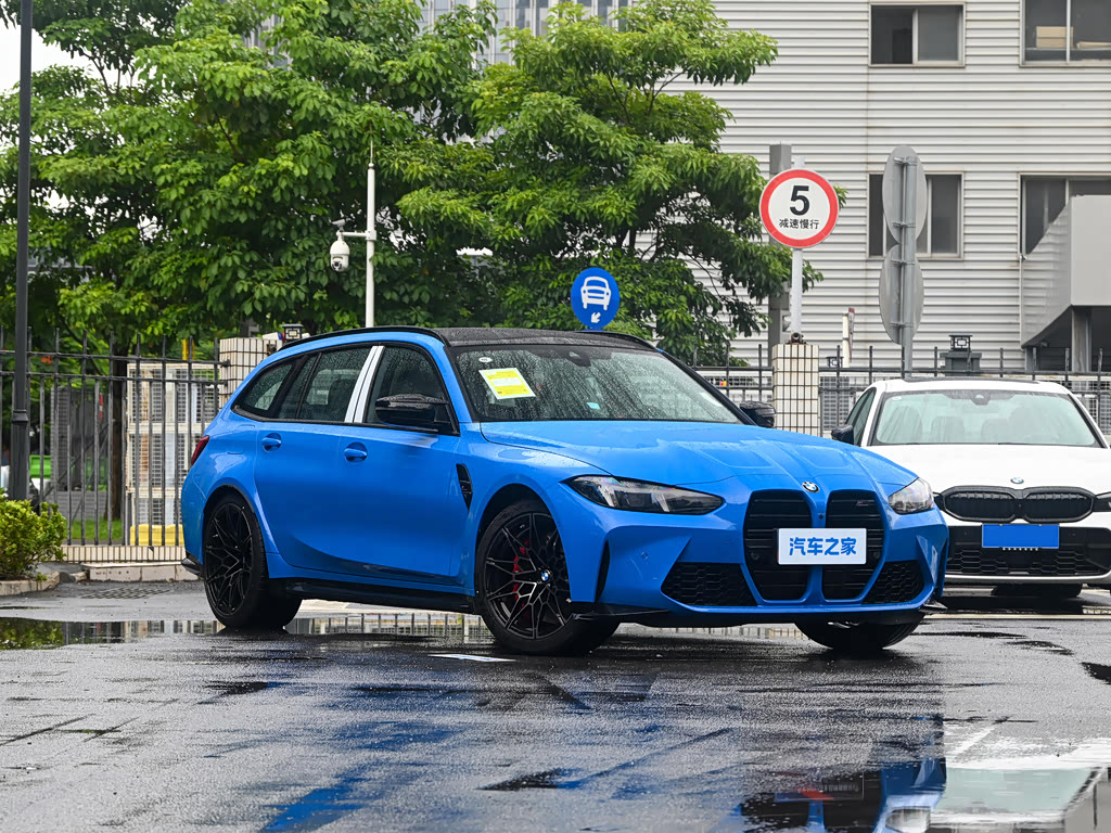 BMW M3 VI (G80) Рестайлинг, Седан: фото поколения