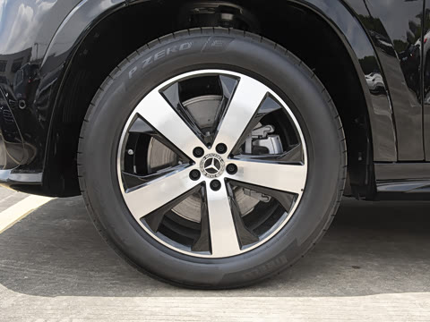 2026�� �Ŀ� GLS 450 4MATIC ������