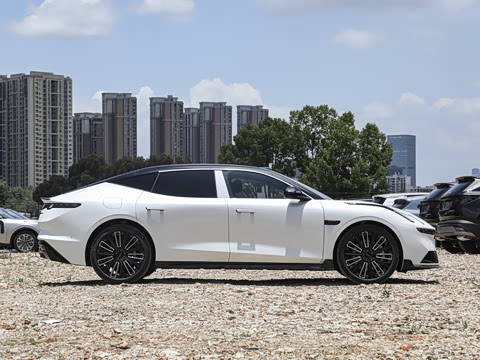 2026�� 240����Max H5
