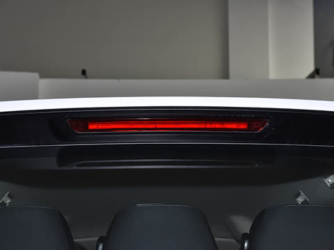 2025�� 2.0L CNG��Ӣ�� 9��